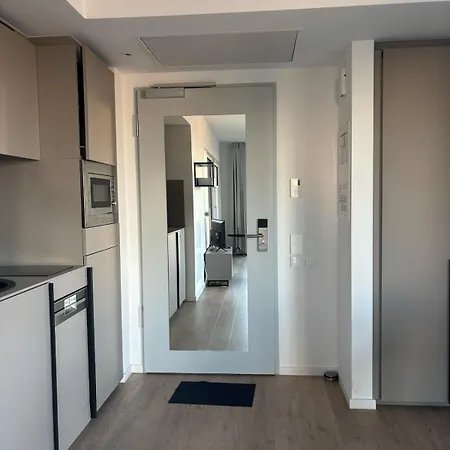 Fair Center Galluswarte Main Train Station Apartment